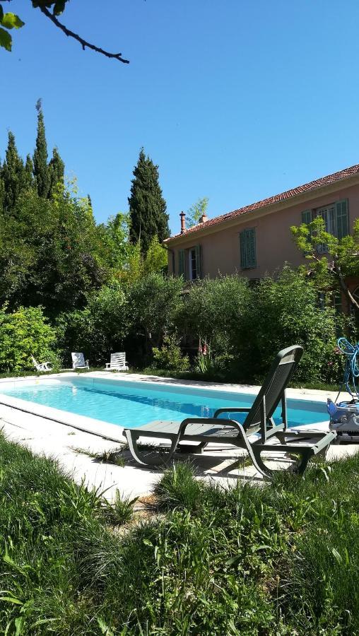 Lolifan En Provence Bed & Breakfast Brignoles Ngoại thất bức ảnh