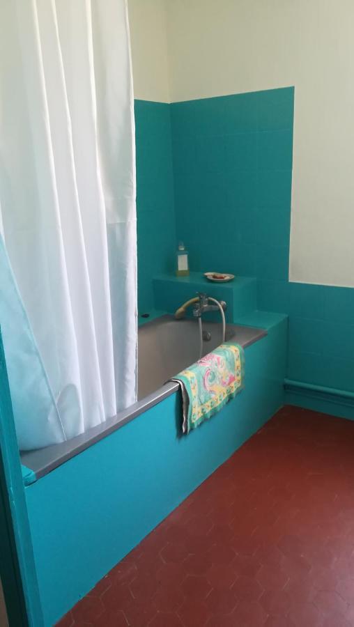Lolifan En Provence Bed & Breakfast Brignoles Ngoại thất bức ảnh
